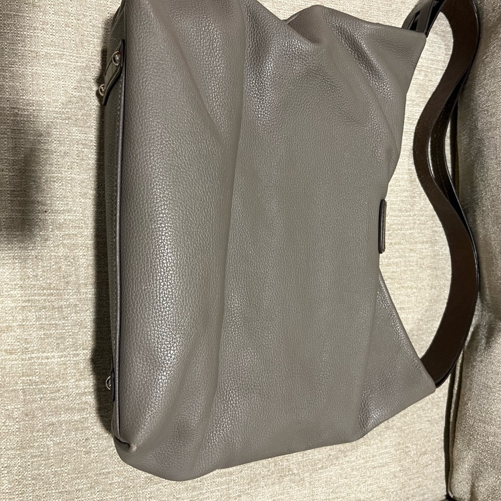 Dooney and Bourke leather shoulder bag